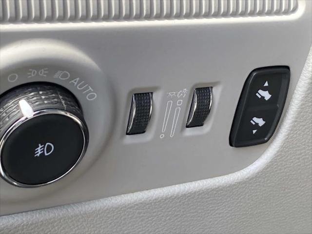 Used 2024 Bright White Clearcoat Jeep Series I image 30