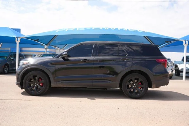 Used 2022 Black Ford ST image 2