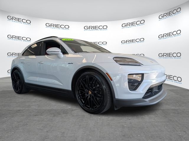 2024 Porsche Macan Base