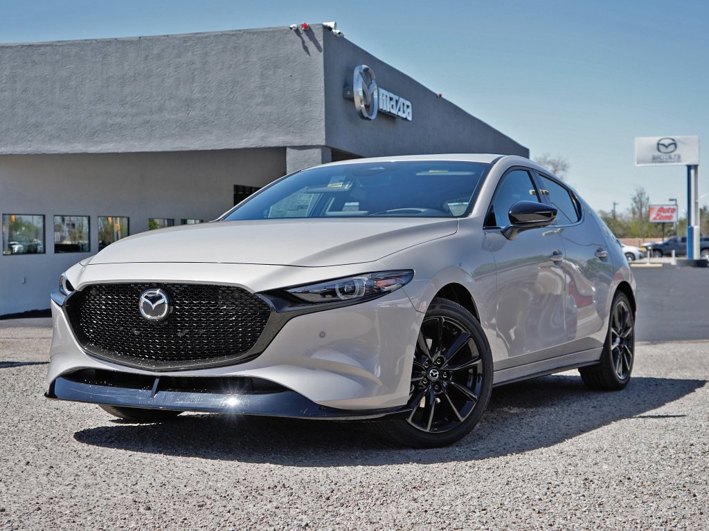 2026 Mazda CX-3 Premium Plus 2.5 AT 5-Door SKYACTIV AWD's photo
