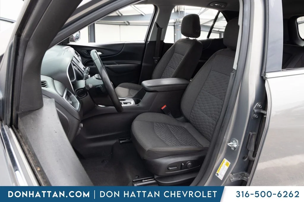 Used 2018 Gray Chevrolet LT image 14