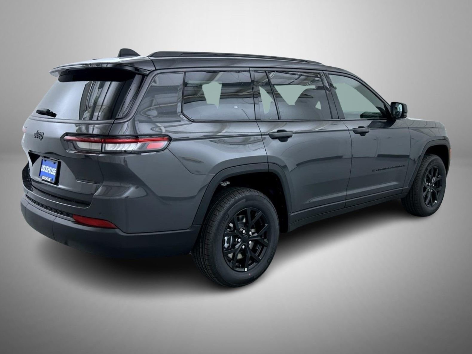 New 2026 Baltic Gray Metallic Clear-Coat Exterior Paint Jeep Altitude image 5