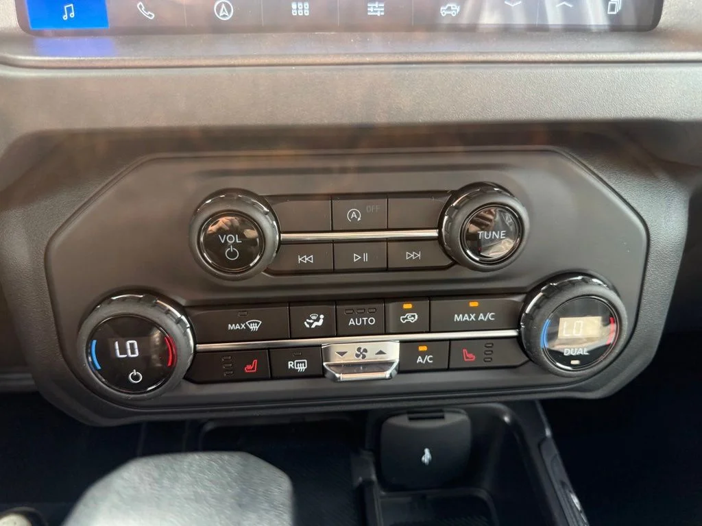 New 2026 Avalanche Gray Ford Big Bend® image 23