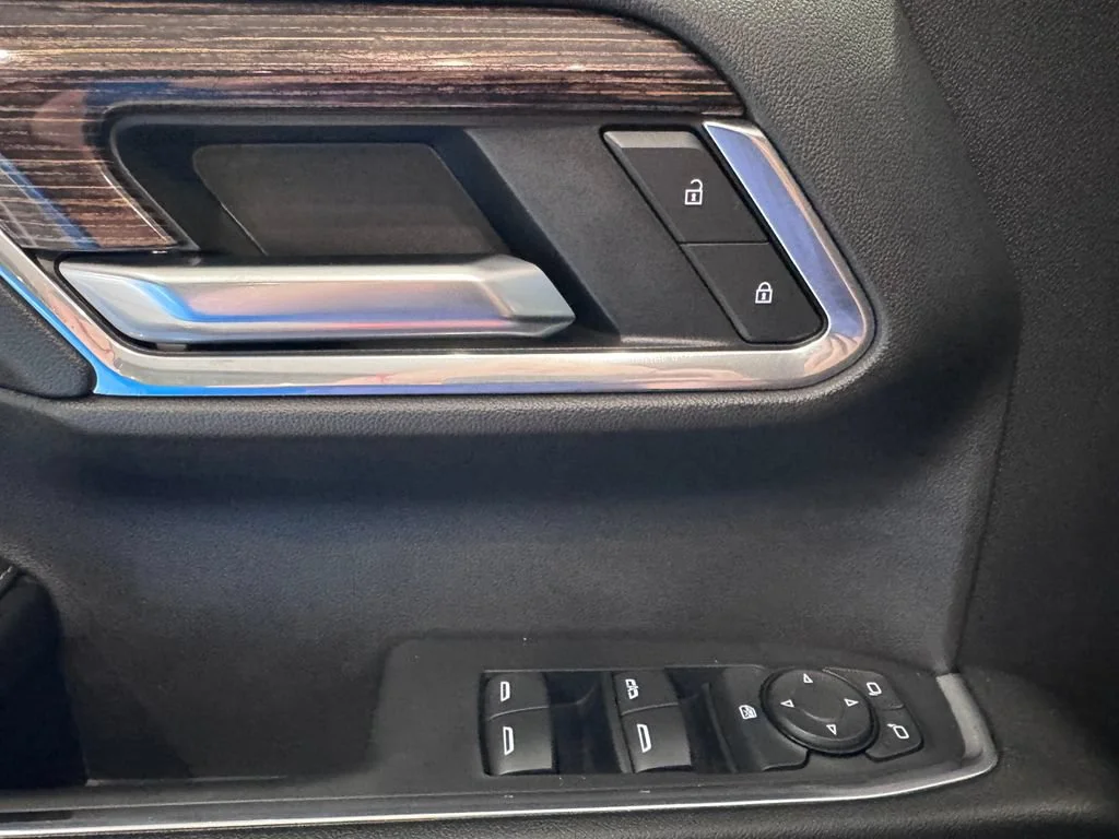 2024 GMC Sierra 1500 Elevation - Photo 25