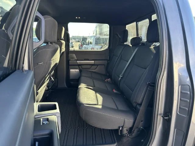 Used 2021 Gray Ford XLT image 23