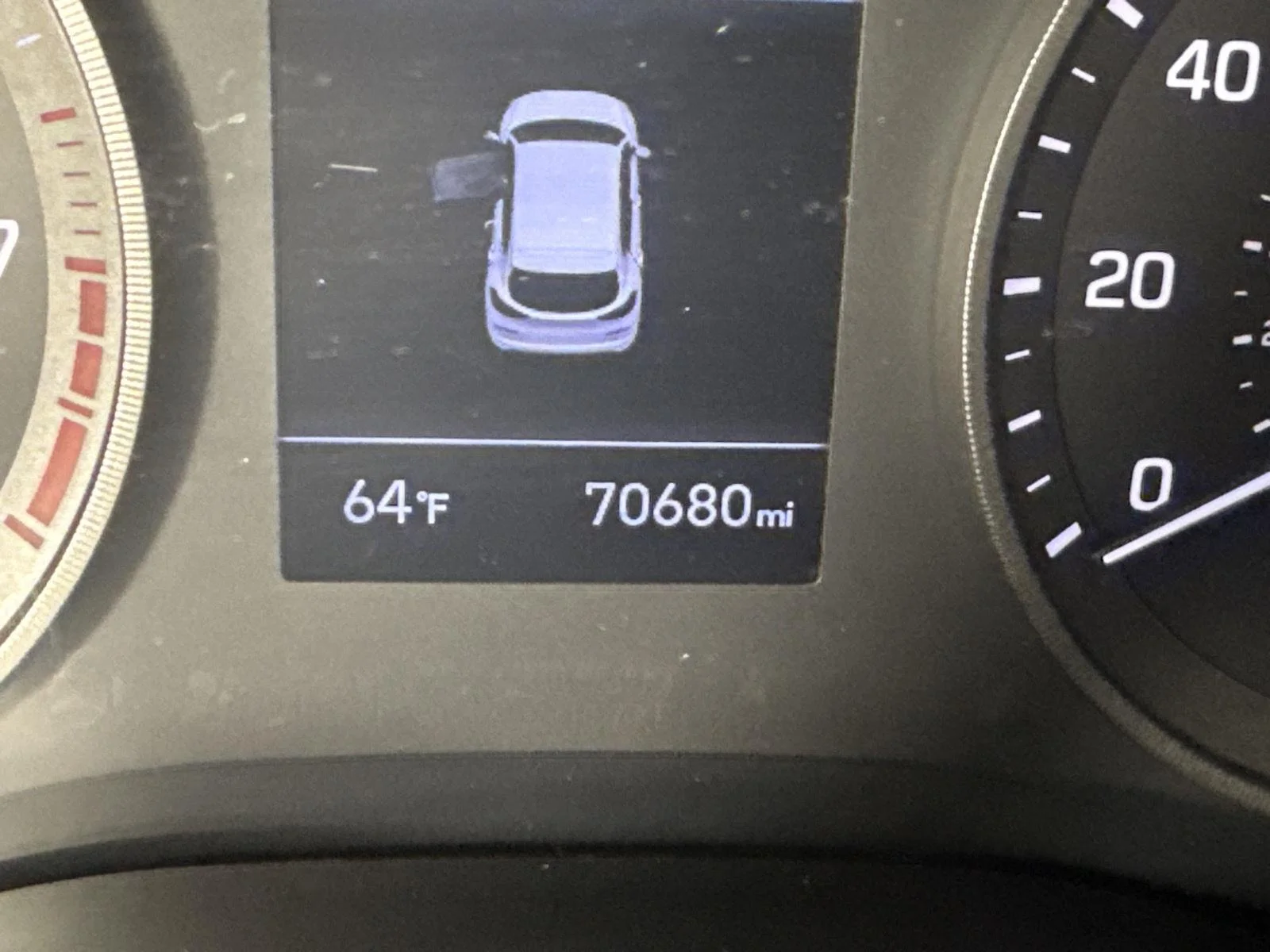 Used 2019 White Pearl Hyundai SE image 16