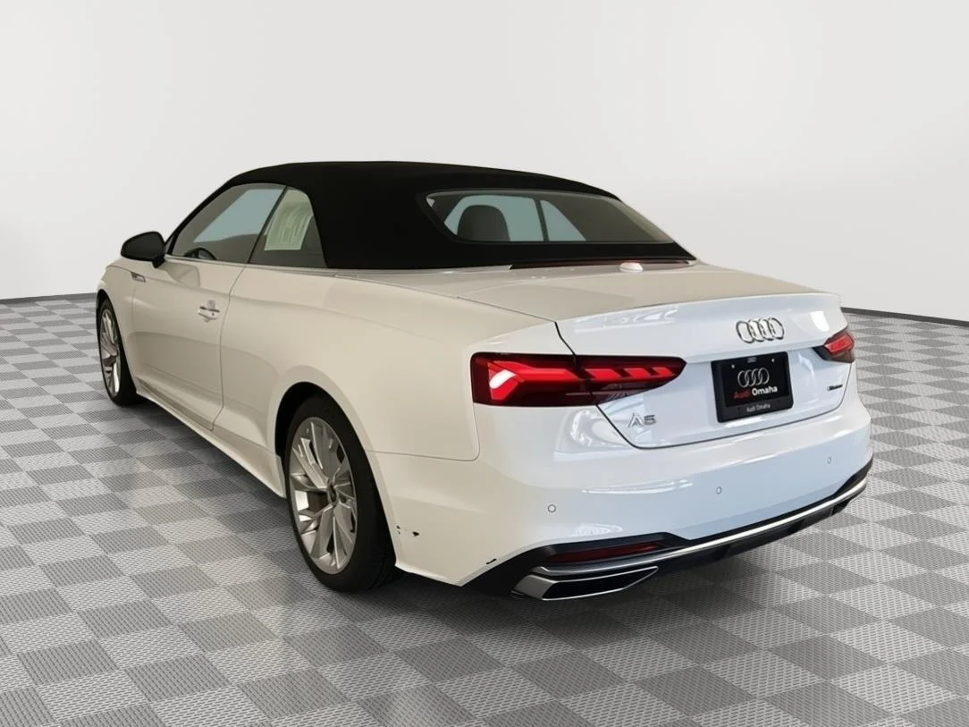 Certified Used 2022 Ibis White/Black Roof Audi Premium Plus image 14