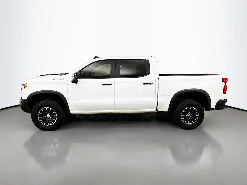Used 2026 White Chevrolet ZR2 image 4