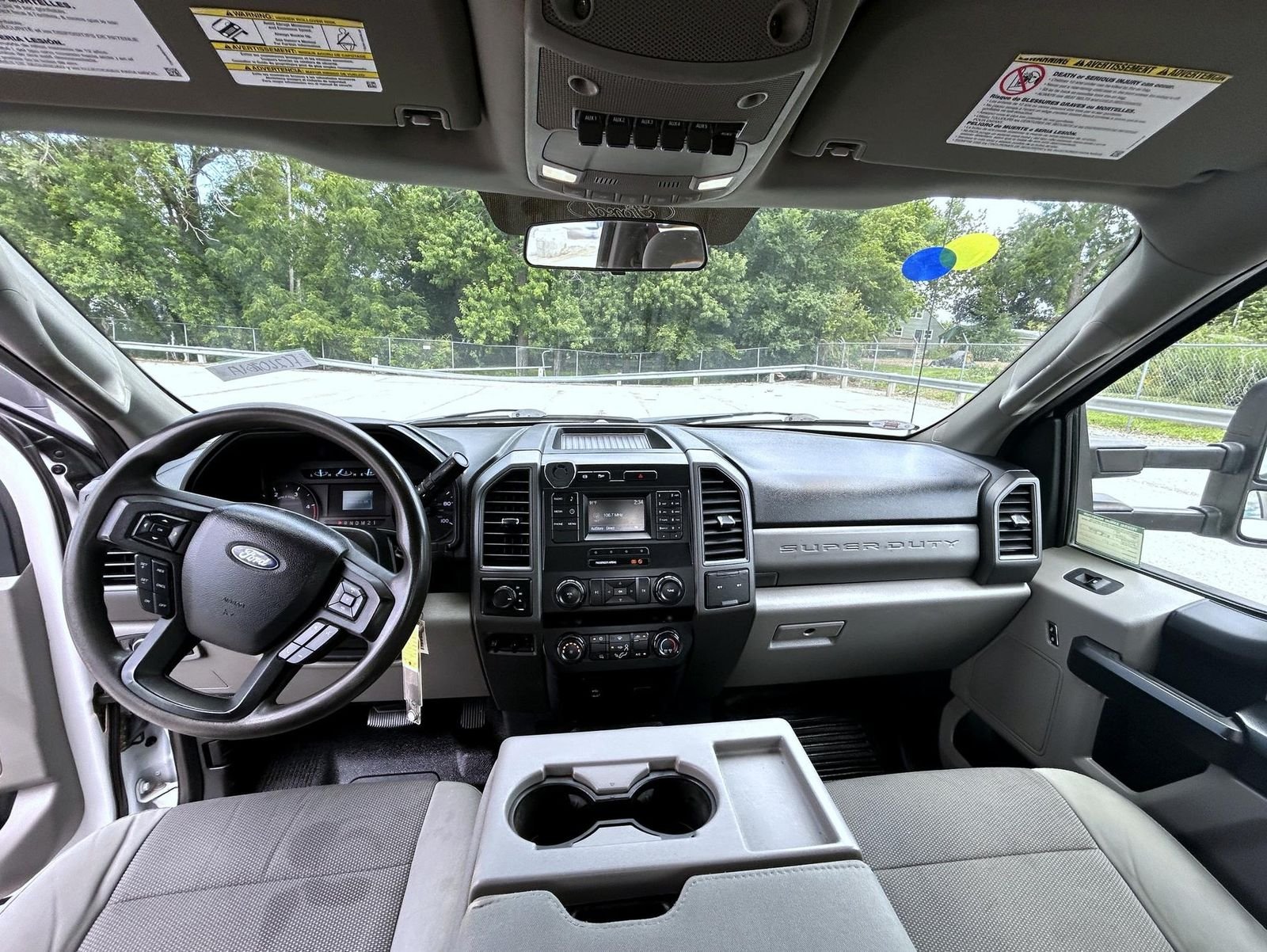 Used 2019 White Ford XL image 13