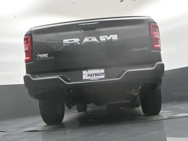 New 2026 Granite Crystal Metallic Clear-Coat Exterior Paint RAM Big Horn/Lone Star image 41