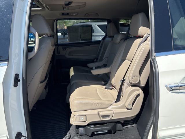 Used 2019 White Diamond Pearl Honda Elite image 25