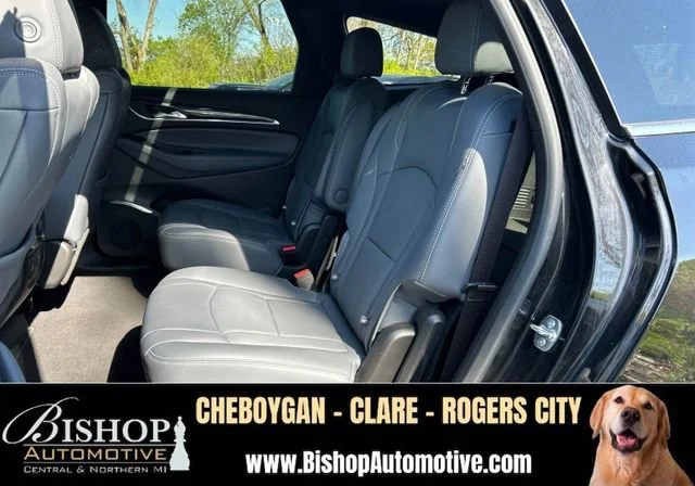 Pre-Owned 2024 Buick Enclave Essence image 6
