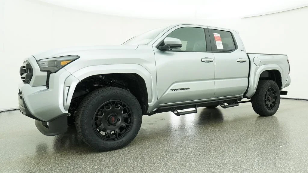 New 2026 Celestial Silver Metallic Toyota SR5 image 15
