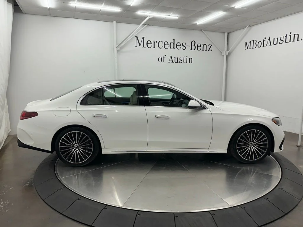 New 2027 White Mercedes-Benz E 350 image 8