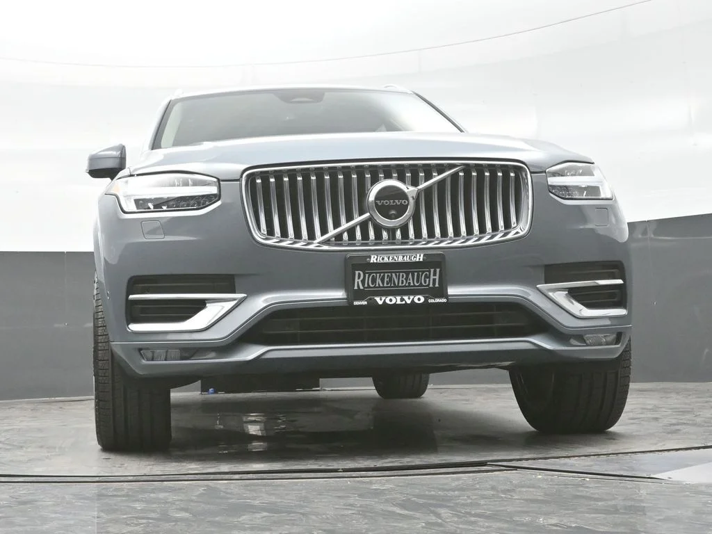 Certified Used 2023 Thunder Grey Volvo Plus image 25