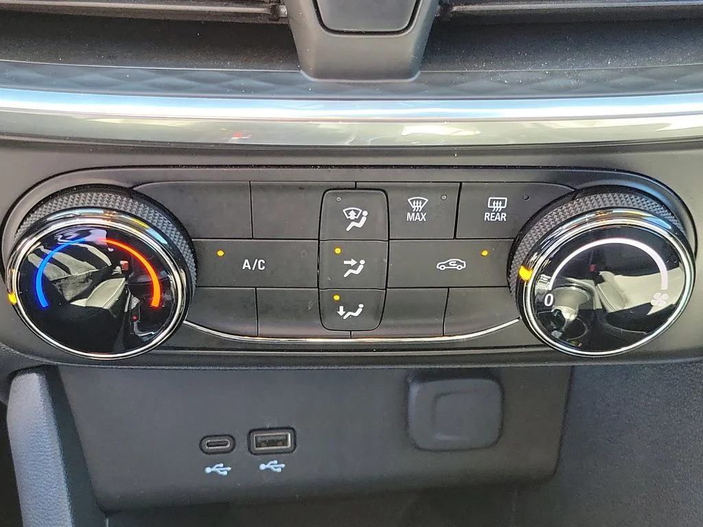 Used 2024 White Buick Preferred image 26