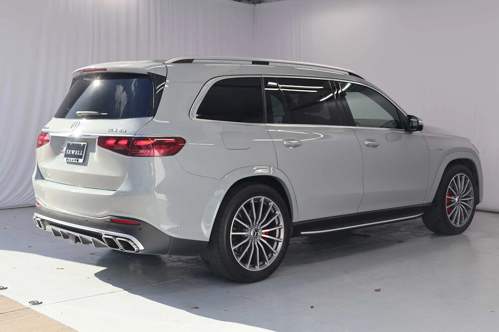 Used 2024 MANUFAKTUR Alpine Grey Mercedes-Benz AMG® GLS 63 image 8