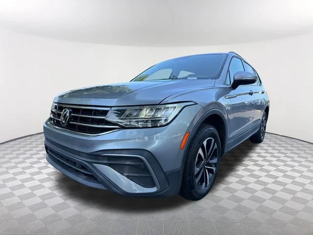 Used 2022 Silver Volkswagen 2.0T S image 1