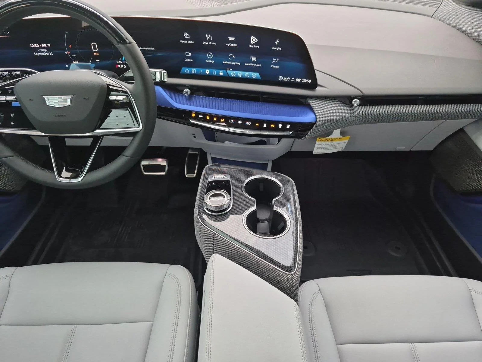 2027 Cadillac OPTIQ Luxury - Photo 13