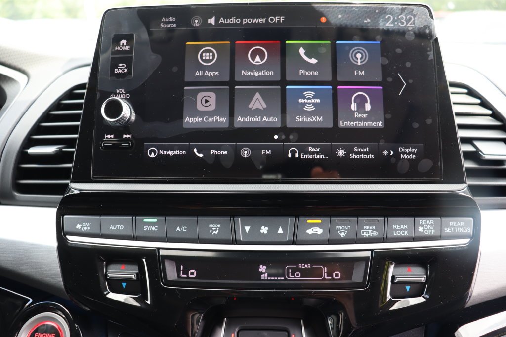 New 2027 Platinum White Pearl Honda Touring image 25