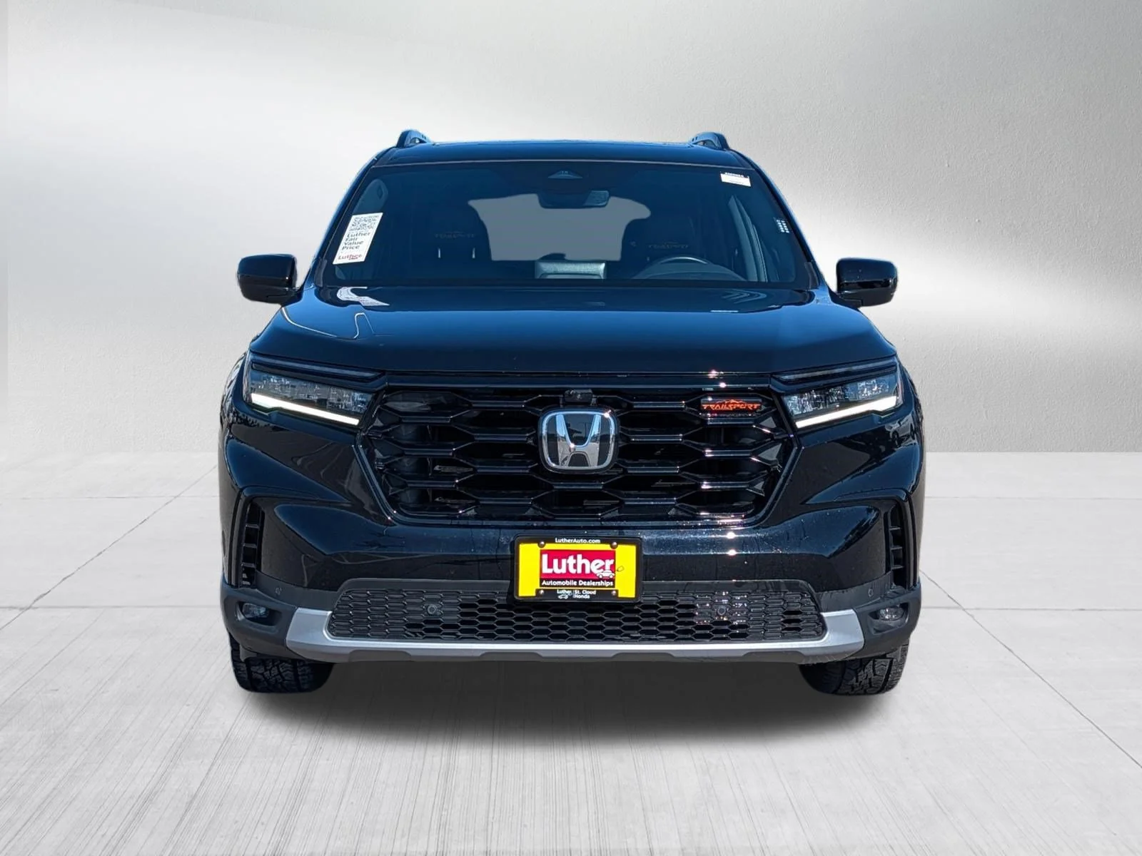 Used 2025 Honda Pilot TrailSport with VIN 5FNYG1H6XSB098942 for sale in Waite Park, Minnesota