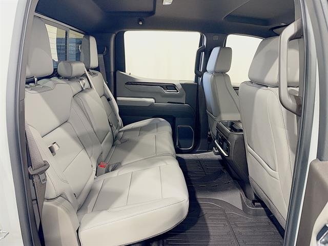 New 2026 Summit White GMC SLT image 26