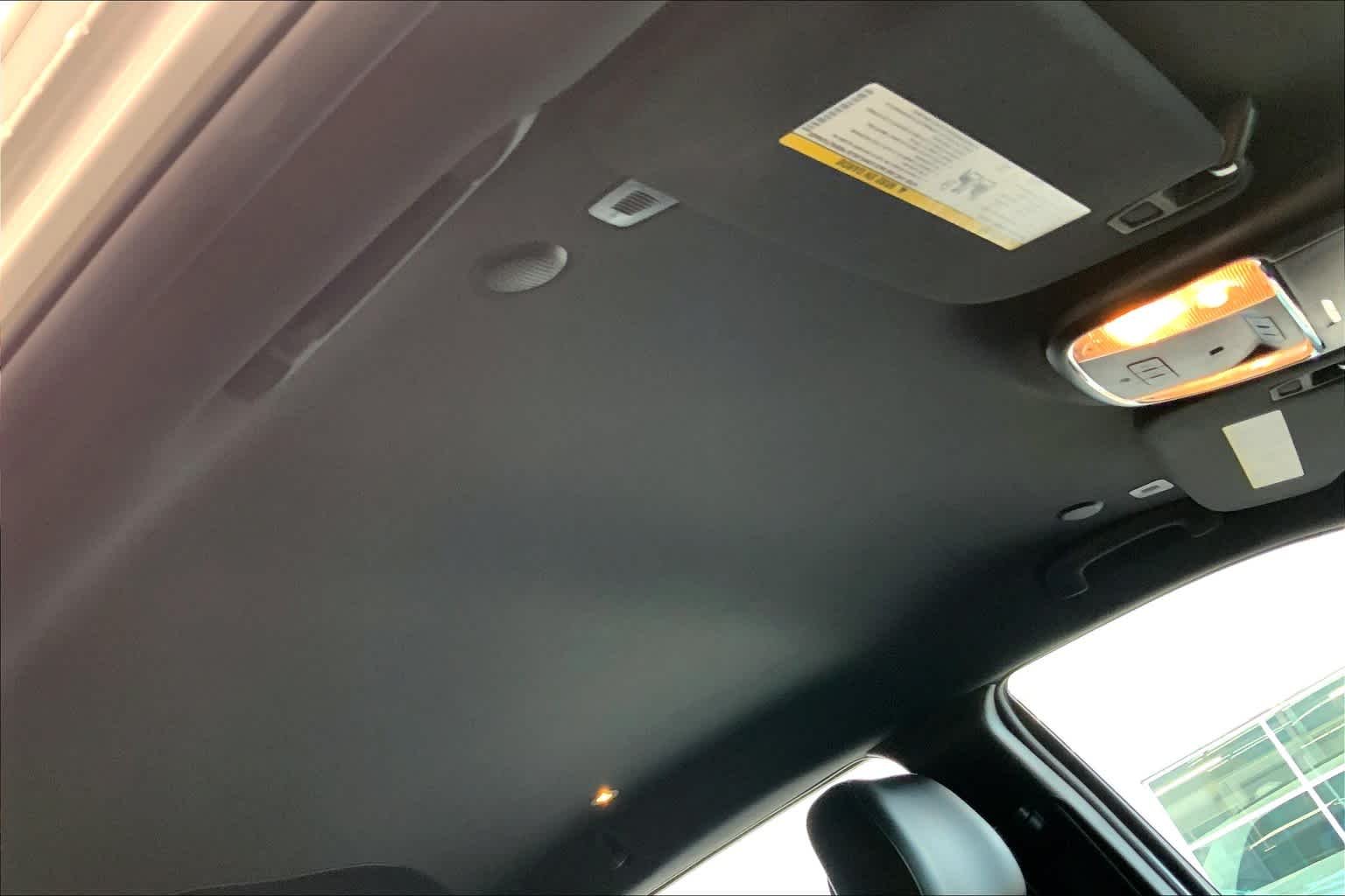Used 2018 Bright White Clearcoat Jeep Altitude image 14