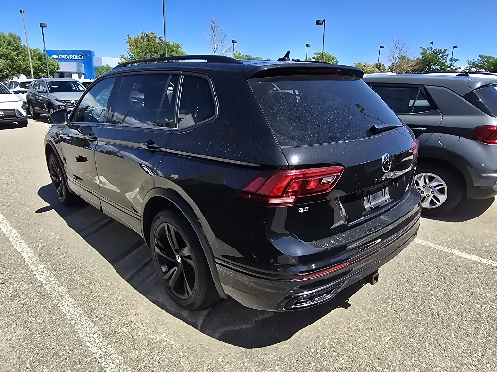 Used 2023 Deep Black Pearl Volkswagen SE R-Line Black image 15