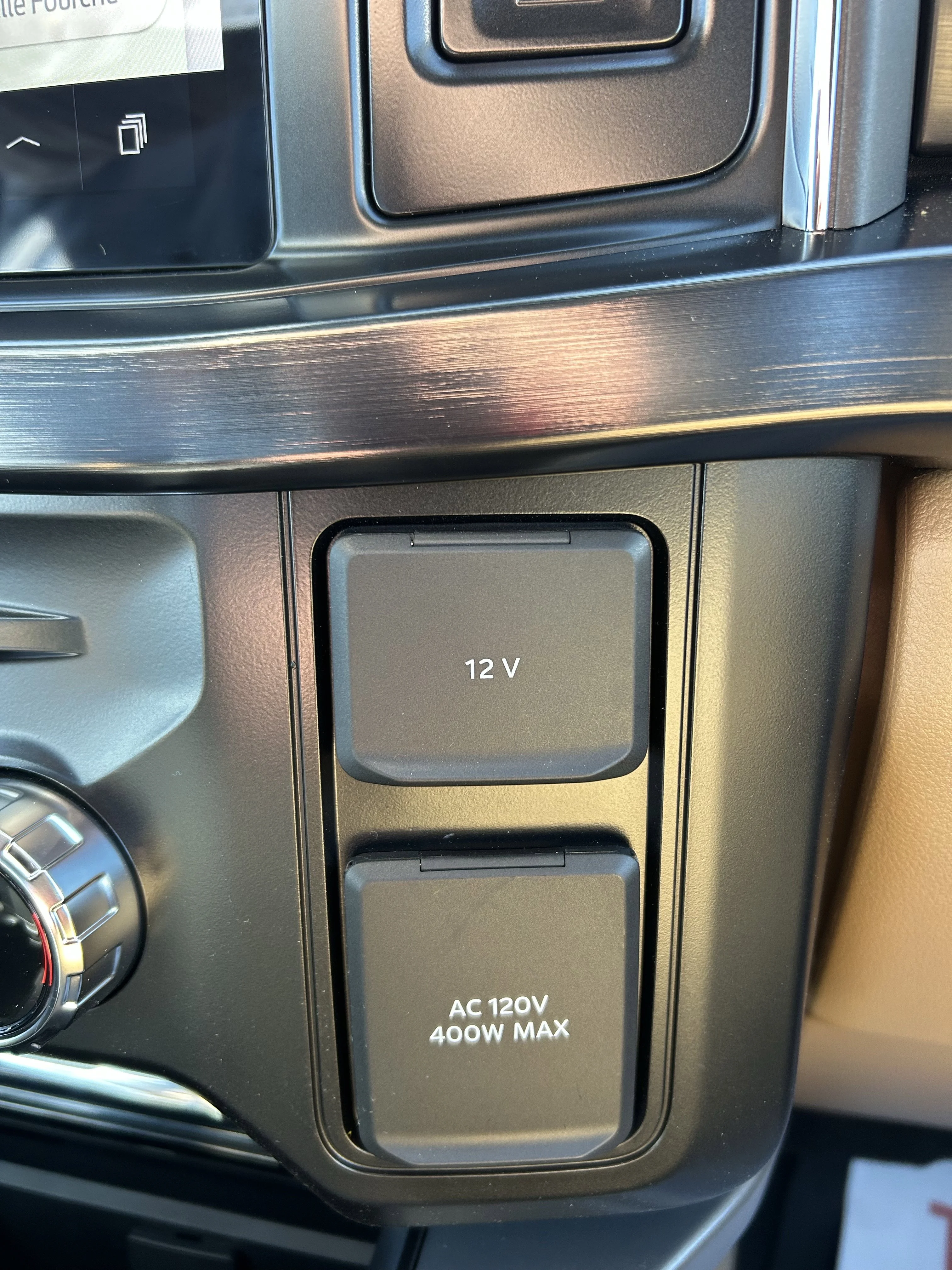New 2026 Star White Metallic Tri-Coat Ford LARIAT image 26