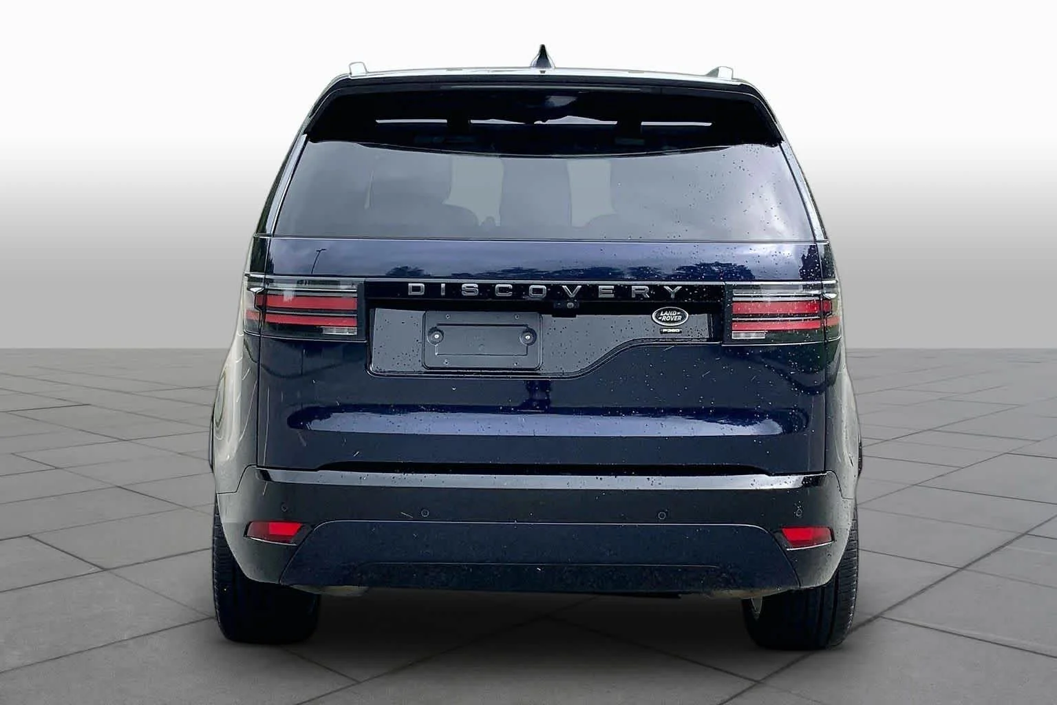 Used 2021 Portofino Blue Metallic Land Rover S R-Dynamic image 5