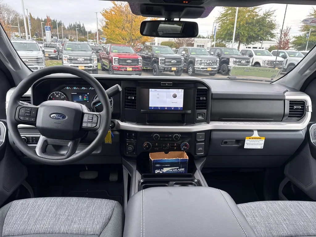 New 2027 Gray Ford XLT image 16