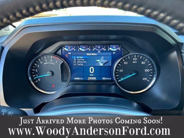 Used 2023 Agate Black Metallic Ford XLT image 10