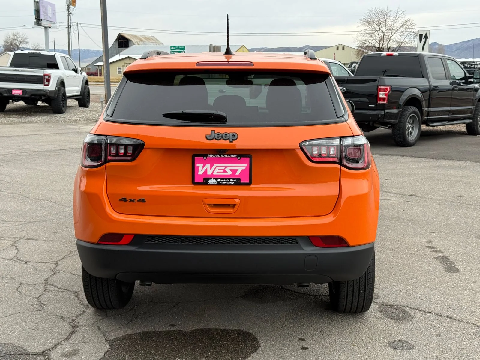 New 2026 Joose Exterior Paint Jeep Latitude image 9
