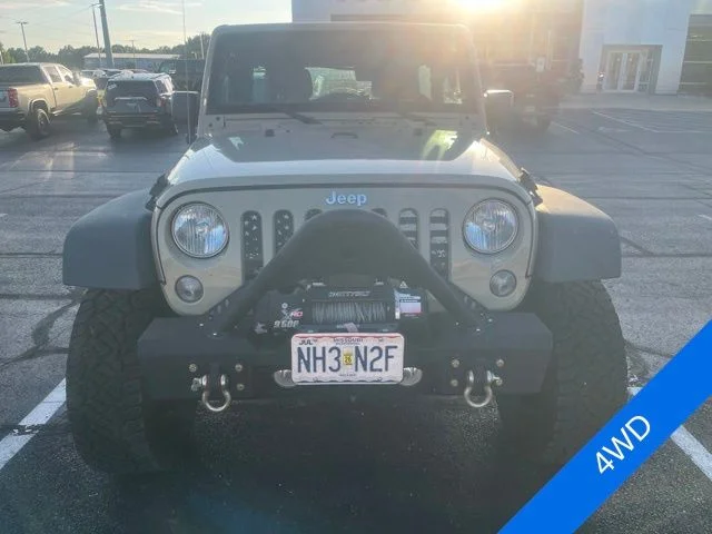 Used 2018 Gobi Clearcoat Jeep Unlimited Sport image 2