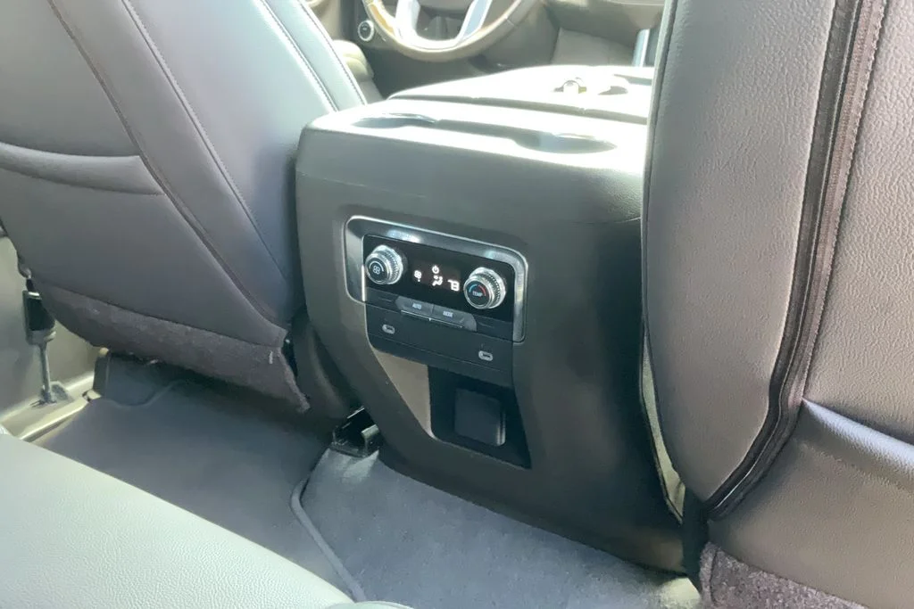 Used 2024 Red GMC SLE image 22