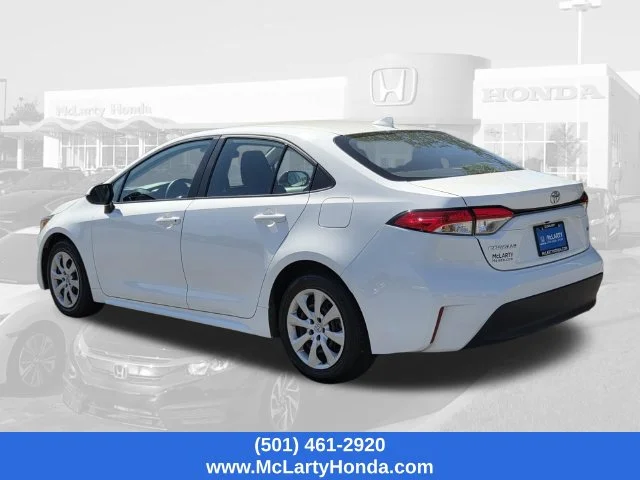 Used 2025 White Toyota LE image 3