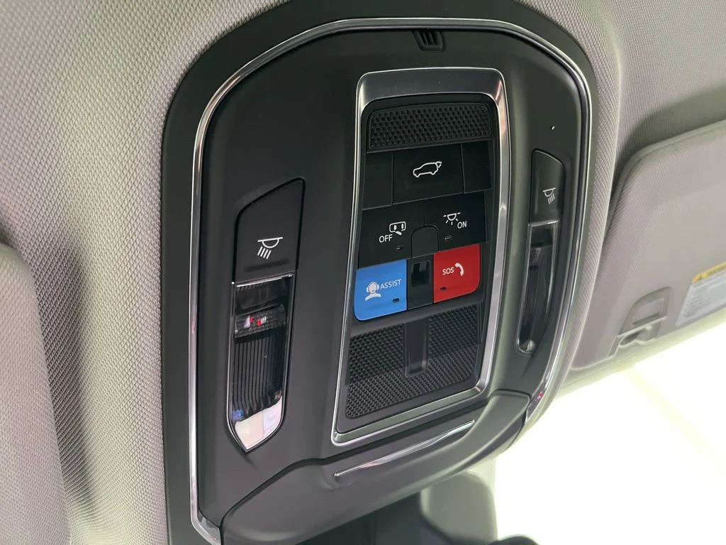 Used 2023 Black Jeep Limited image 17