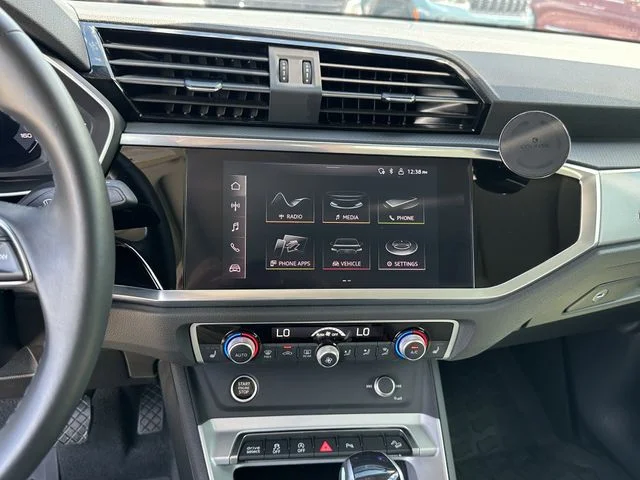 Used 2022 White Audi Premium image 25