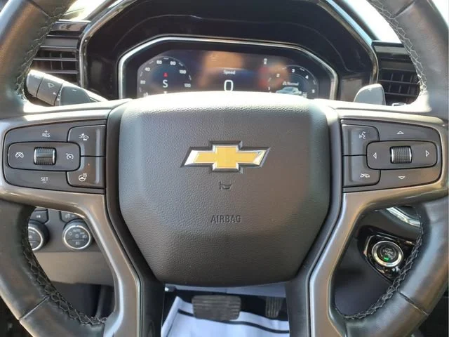 Used 2024 Black Chevrolet High Country image 13