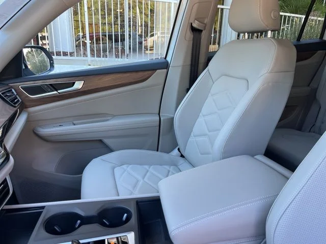 2026 Volkswagen Atlas SE - Photo 10