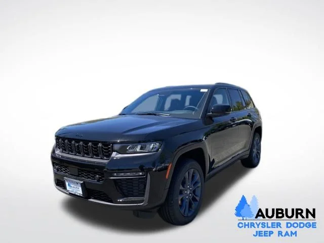 New 2026 Diamond Black Crystal Pearl-Coat Exterior Paint Jeep  image 3