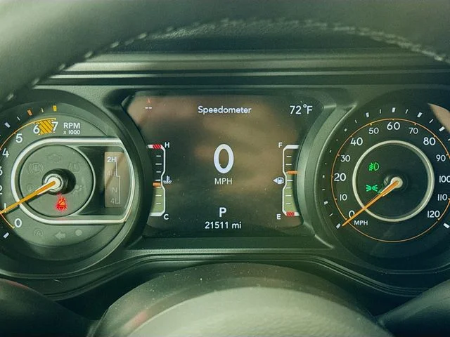 Used 2025 Green Jeep Willys image 12