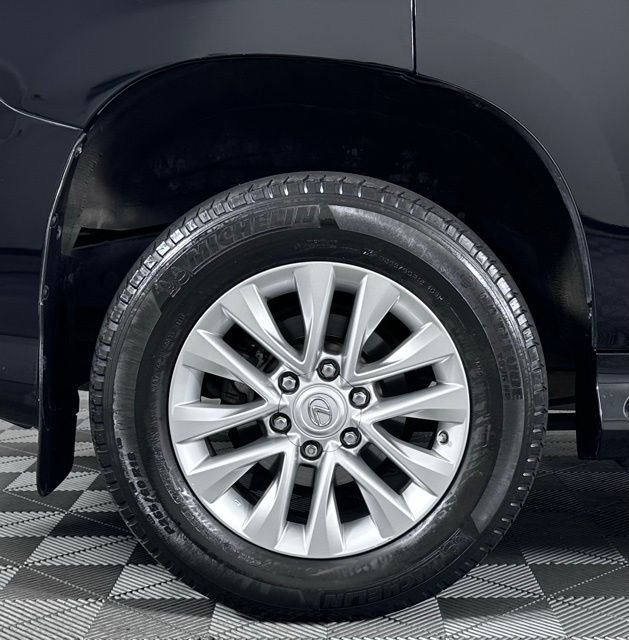 2019 Lexus GX Base - Photo 10