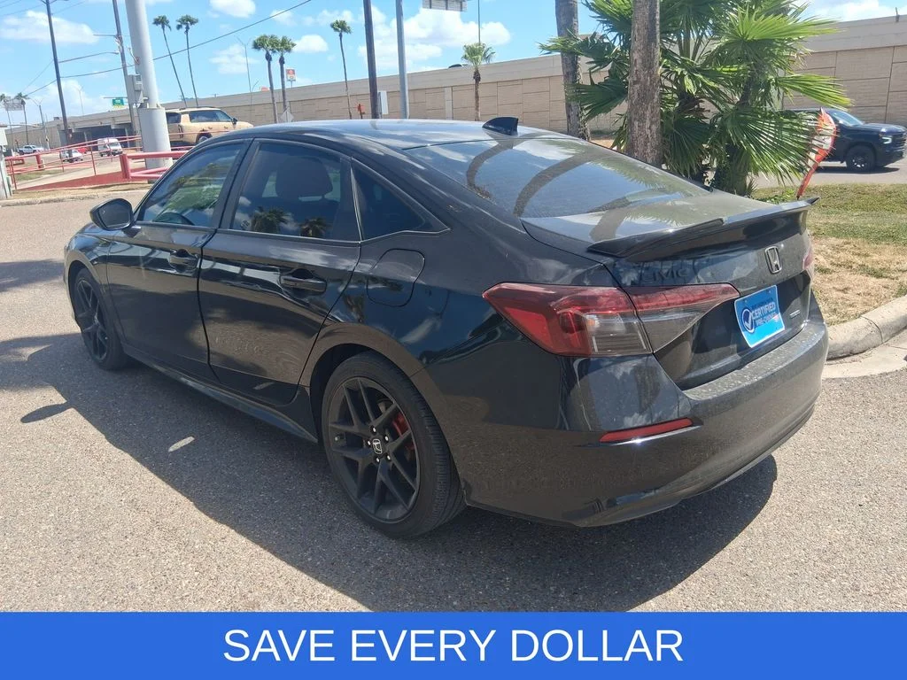 Used 2025  Honda  image 5