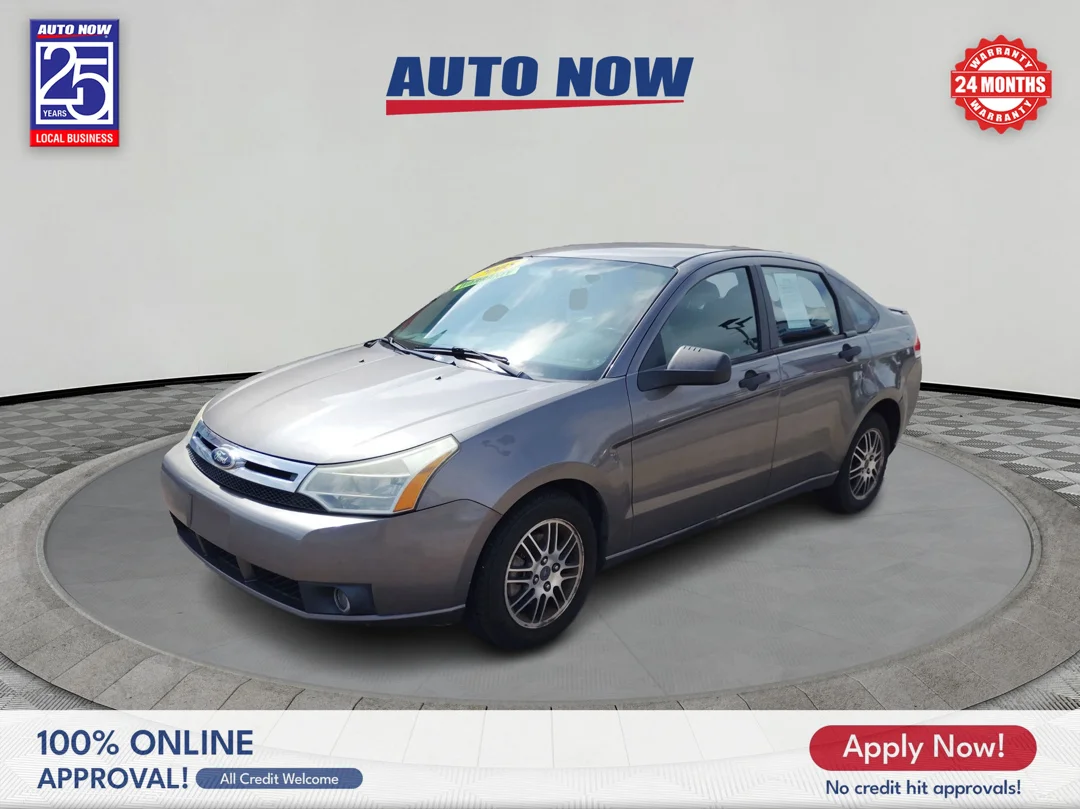 2011 Ford Focus SE's photo