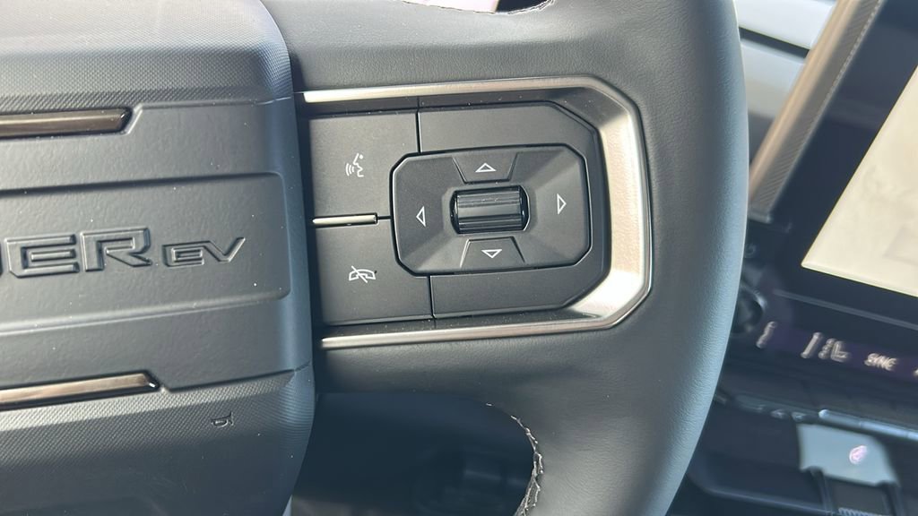 New 2025 Interstellar White GMC 2X image 38