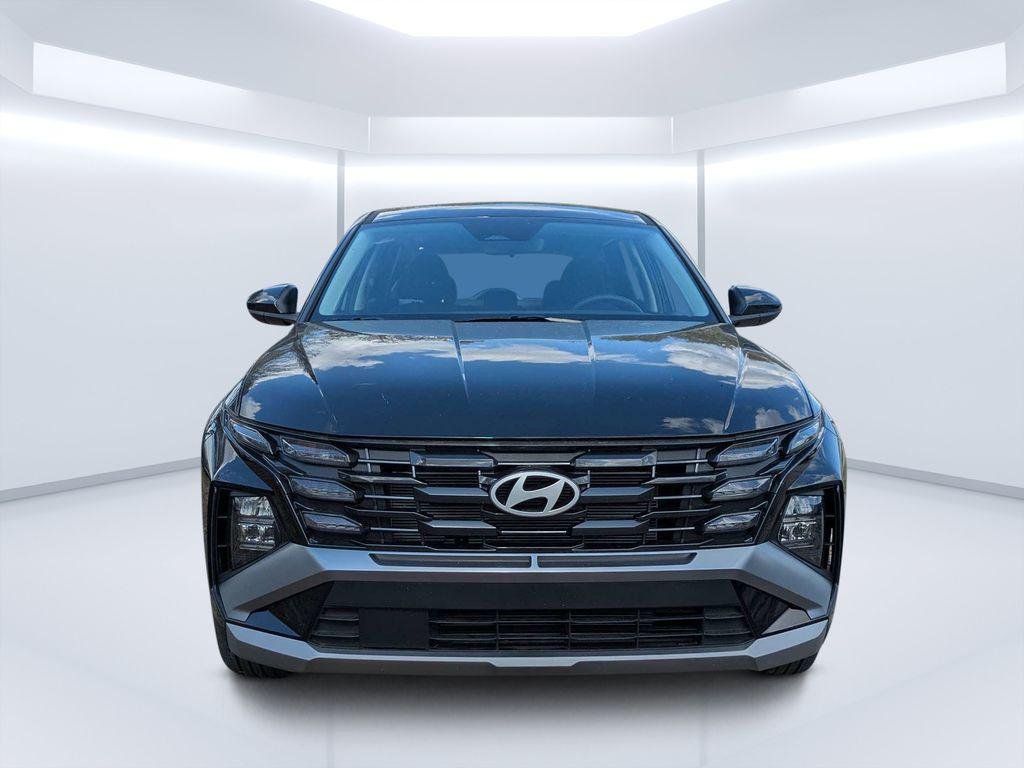 New 2026 Black Hyundai SE FWD image 8