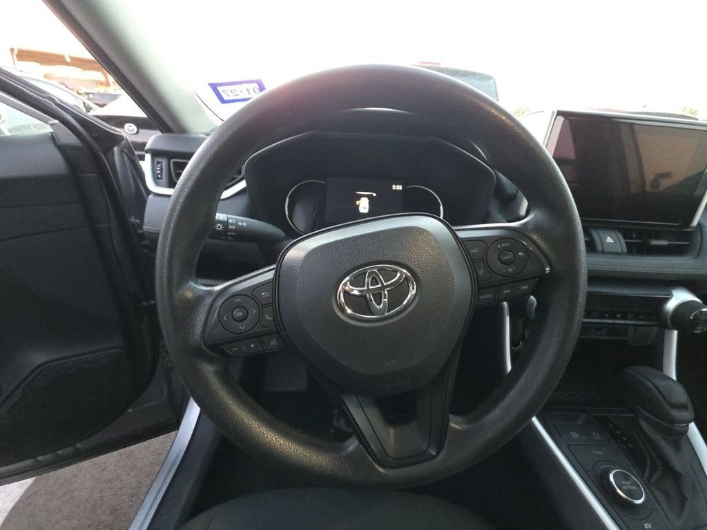 Used 2025 Silver Toyota XLE image 7