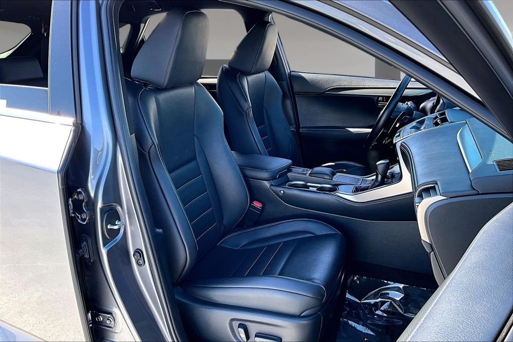 Used 2020 Nebula Gray Pearl Lexus 300 F Sport image 27