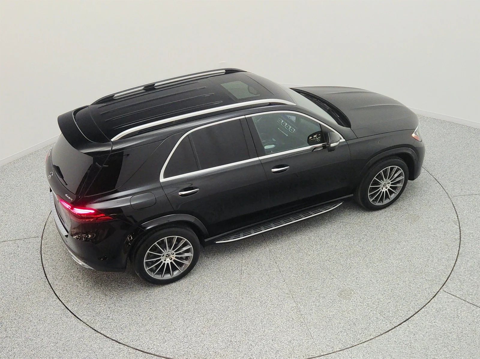 Used 2024 Black Mercedes-Benz GLE 350 4MATIC® SUV image 26